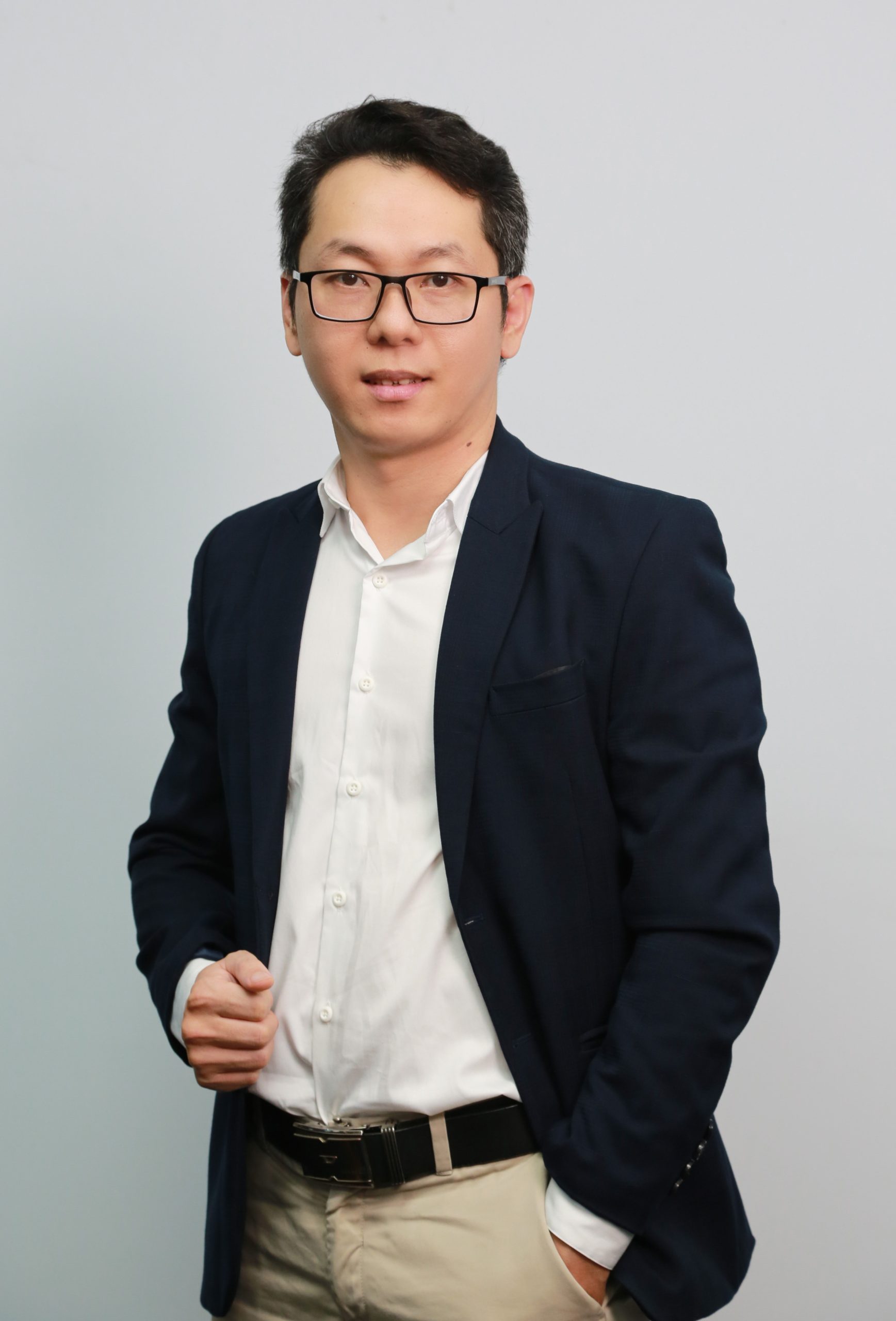 ÔNG TRƯƠNG ANH TUẤN